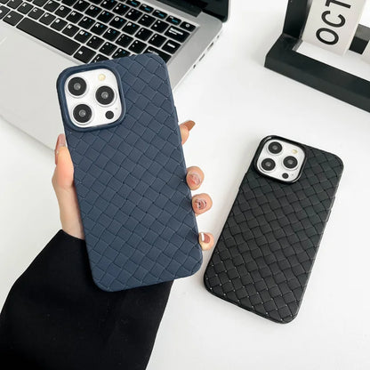 Braided Textured Silicone iPhone Case – Breathable Cooling Cover